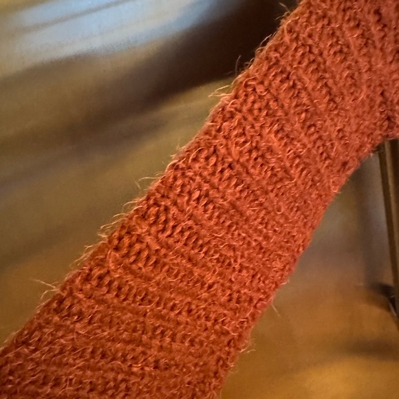 Women's Warm Rust Knit Sweater - Picture 6 of 10